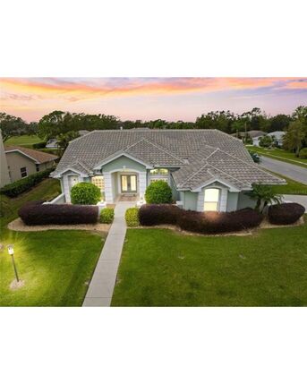 New York, Business, Single-Family Homes For Sale In Sarasota, FL