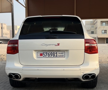Manama, Vehicles, Cars & Trucks , BHD 1900,  Porsche Cayenne S,  2009,  Automatic,  160000 KM,   V8 4.8L