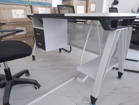 Manama, Furniture, BHD 195,  Full Office Furniture Set &ndash; Great Condition & Ready To Use!