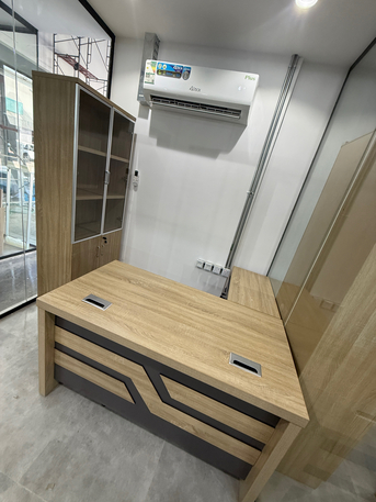 Jeddah, Furniture, SAR 11,  We Have A Small Luxray Office Desk Avalible