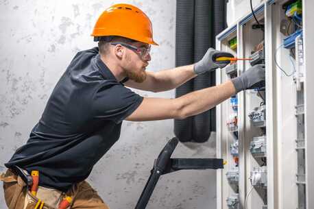 London, Business, Need Urgent Electrical Repairs East London? Call Frank And Sons Electrical Ltd Today