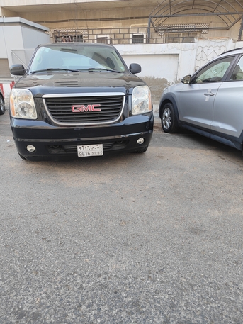 Jeddah, Vehicles, Cars & Trucks , SAR 19000,  GMC Yukon 2007,  2007,  Automatic,  400 KM,