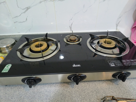 Khobar, Household Items, SAR 160,  Ikon Triple Burner Just 1 One Month Used