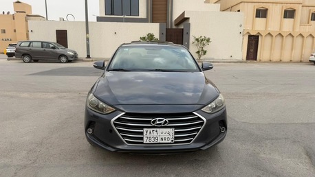 Riyadh, Vehicles, Cars & Trucks , SAR 45000,  Hyundai Elantra,  2018,  Automatic,  159000 KM,  ,  Model , 159,000 Km,