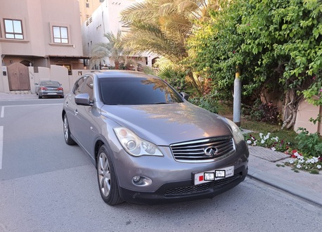 Riffa, Vehicles, Cars & Trucks , BHD 3300,  Infiniti Ex35,  2012,  Automatic,  130000 KM,  Excellent Condition
