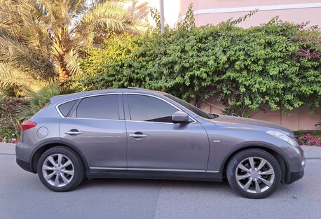Riffa, Vehicles, Cars & Trucks , BHD 3300,  Infiniti Ex35,  2012,  Automatic,  130000 KM,  Excellent Condition