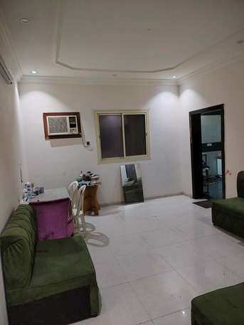 Madinah, Rooms Available, SAR 200/month,  Bed Space 200 & 1-Room 600 Per Month For Rent Payment  3 Month