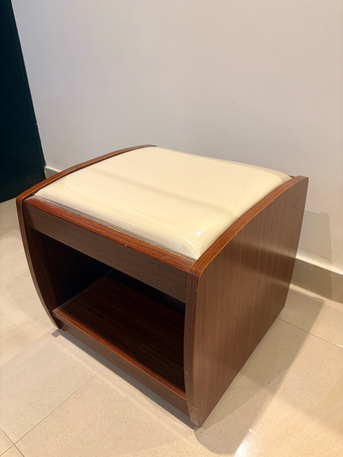 Manama, Furniture, BHD 8,  Wooden Chair With Wheels