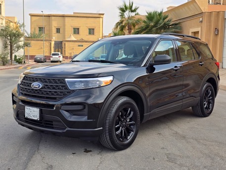 Riyadh, Vehicles, Cars & Trucks , SAR 88000,  Ford Explorer XLT,  2022,  Automatic,  75000 KM,    With Mid Full Options 4WD For Sales (New Shape)