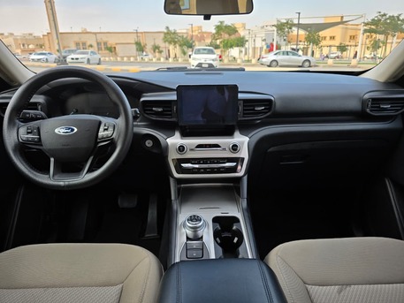Riyadh, Vehicles, Cars & Trucks , SAR 88000,  Ford Explorer XLT,  2022,  Automatic,  75000 KM,    With Mid Full Options 4WD For Sales (New Shape)