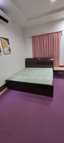 Riyadh, Furniture, SAR 550,  Queen Size Bed And Medicated Mattress