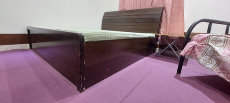 Riyadh, Furniture, SAR 550,  Queen Size Bed And Medicated Mattress