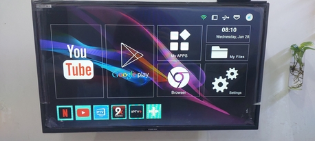 Riyadh, Electronics, SAR 300,  32 Inch LCD And TV Box With Unlimited Channels