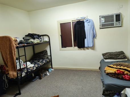 Al Faisaliyah, Bedspace Available, SAR 400/month,  Want Partner In Room (Bed Space)