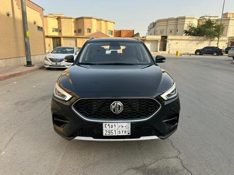 Riyadh, Vehicles, Cars & Trucks , SAR 39000,  Mg ZS,  2023,  Automatic,  39000 KM,    With Mid Option For Sales
