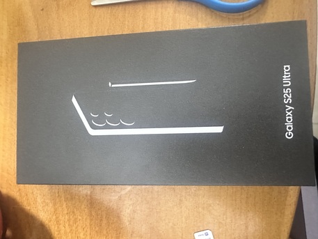 Jeddah, Electronics, SAR 3200,  Samsung Galaxy S25 Ultra Jet Black Like New