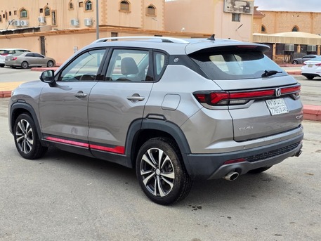 Riyadh, Vehicles, Cars & Trucks , SAR 39000,  Changan CS35 Plus,  2023,  Automatic,  100000 KM,   Changan CS 35 Plus Mid Options For Sales (1st Owner) N Accident Free Car
