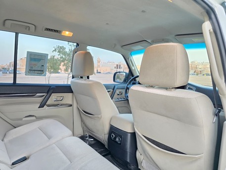 Riyadh, Vehicles, Cars & Trucks , SAR 67000,  Mitsubishi Pajero GLS,  2020,  Automatic,  87000 KM,    Mid Options With 4x4 For Sales (1st Owner)