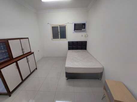 Jubail, Housing Exchanges, SAR 1000/month,  1 BR,  One Room Separate Entrance For Executive Person