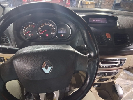 Khobar, Vehicles, Cars & Trucks , SAR 10000,  Renault Fluence,  2012,  Automatic,  300000 KM,