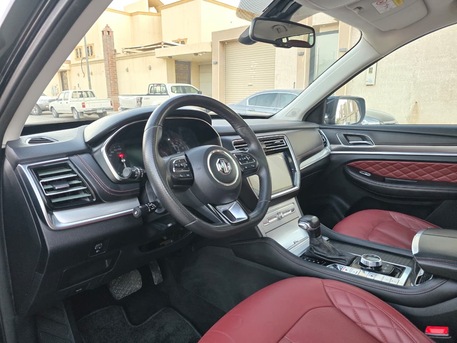 Riyadh, Vehicles, Cars & Trucks , SAR 56000,  MG RX8,  2022,  Automatic,  104000 KM,    Fully Loaded LUX Option