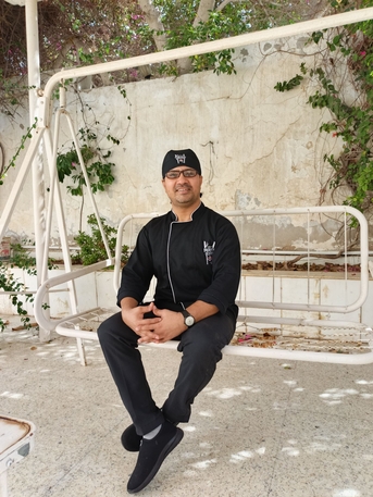 Al Hamadaniyyah, Job Seekers, Chinese Cook