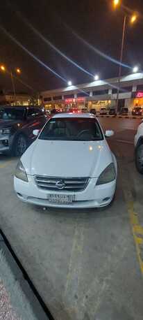 Riyadh, Vehicles, Cars & Trucks , SAR 9500,  Nissan Altima,  2006,  Automatic,  295000 KM,