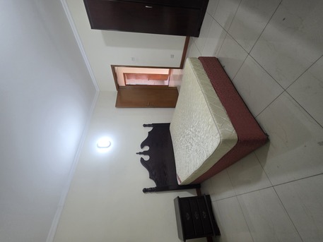 Hoora, Apartments/Houses, BHD 215/month,  1 BR,  @1BATHROOM Hall Kitchen With Electricity Fully Furnished Car Parking