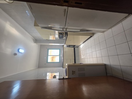 Hoora, Apartments/Houses, BHD 215/month,  1 BR,  @1BATHROOM Hall Kitchen With Electricity Fully Furnished Car Parking