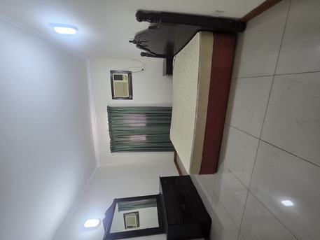 Hoora, Apartments/Houses, BHD 215/month,  1 BR,  @1BATHROOM Hall Kitchen With Electricity Fully Furnished Car Parking