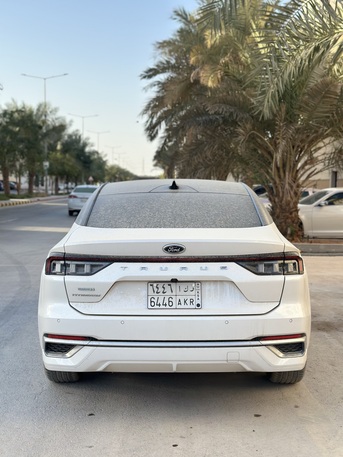 Riyadh, Vehicles, Cars & Trucks , SAR 130000,  Ford Taurus,  2024,  Automatic,  38 KM,    Titanium.