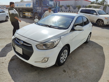 Al Sharafeyah, Vehicles, Cars & Trucks , SAR 25000,  Hyundai Accent 2017,  2016,  Automatic,  260000 KM,   &ndash;  &ndash; No Accidents &ndash; Jeddah