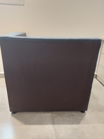 Riyadh, Furniture, SAR 100,  No Delivery . Very Clean Sofa Seat For One Person 80cm*80cm Only 100 SAR