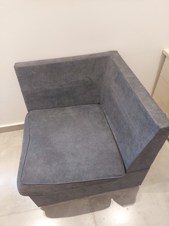 Riyadh, Furniture, SAR 100,  No Delivery . Very Clean Sofa Seat For One Person 80cm*80cm Only 100 SAR