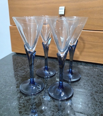 Juffair, Free Items, BHD 1,  Different Types Of Glasses For Sale