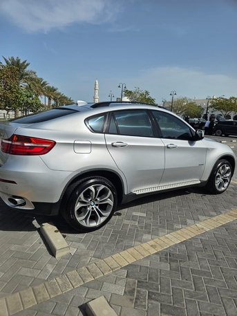 Manama, Vehicles, Cars & Trucks , BHD 5000,  Bmw X6,  2014,  Automatic,  81000 KM,  BMW Car For Sale...Check Details In Description
