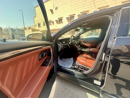 Riyadh, Vehicles, Cars & Trucks , SAR 35000,  Ford Taurus,  2014,  Automatic,  291331 KM,   Limited &ndash; Excellent Condition | Family Driven | Ready To Go