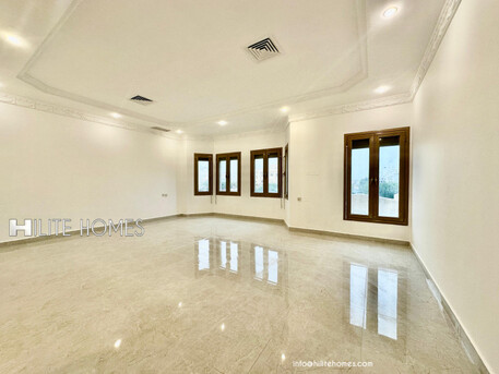 Kuwait City, Apartments/Houses, KWD 1200/month,  5 BR,  Renovated Floor For Rent In Shuhada