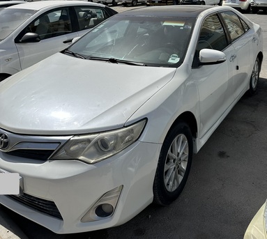 Riyadh, Vehicles, Cars & Trucks , SAR 34000,  Toyota Camry GLX, Automatic, Full Option,  2012,  Automatic,  163 KM,