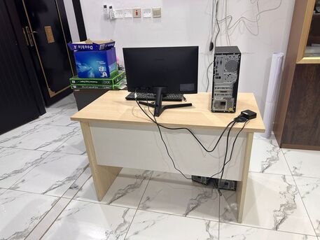 Olaya, Tablet Computers, SAR 10000,  For Sale: Office Equipment And Furniture &ndash; Great Condition