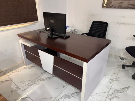 Olaya, Tablet Computers, SAR 10000,  For Sale: Office Equipment And Furniture &ndash; Great Condition