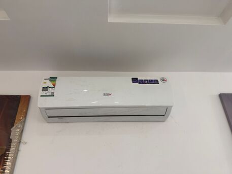 Olaya, Tablet Computers, SAR 10000,  For Sale: Office Equipment And Furniture &ndash; Great Condition