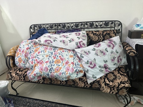 Manfouha, Household Items, SAR 75,  Dressing Table And Steel Sofa Set