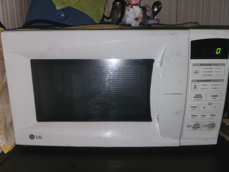 Jubail, Appliances, SAR 100,  LG Microoven 800W
