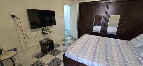 Al Sharafiyah, Housing Exchanges, SAR 1333/month,  2 BR,  700 Sq. Feet,  2Bhk Family Fully Furnished Flat, Jeddah Sharafiya. Furniture Set 5k. Urgent Sale