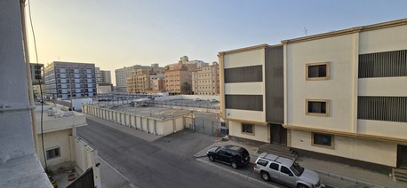 Al Sharafiyah, Housing Exchanges, SAR 1333/month,  2 BR,  700 Sq. Feet,  2Bhk Family Fully Furnished Flat, Jeddah Sharafiya. Furniture Set 5k. Urgent Sale