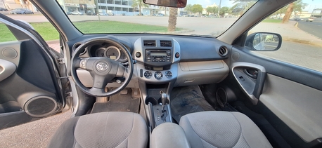 Madinah, Vehicles, Cars & Trucks , SAR 19500,  Toyota RAV4,  2007,  Automatic,  297000 KM,  Toyota Rav 4  Full Option 4?4 4 Cylinder