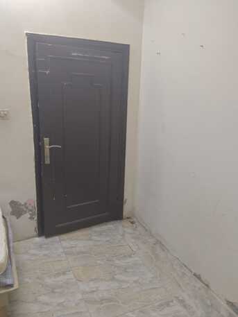 Al Malaz, Bedspace For Rent, SAR 1200/month,  144 Sq. Meter,  Bedspace | Sri Lankan Bachelor ONLY | In Front Of Ceylon Restaurant | Al Malaz