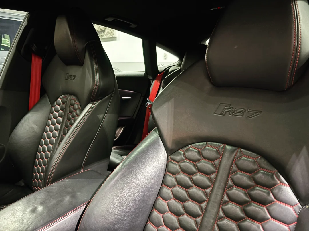 Amwaj Islands, Vehicles, Cars & Trucks , BHD 9500,  Audi RS 7 Performance,  2014,  Automatic,  126000 KM,  Audi RS7  V8 4.0L TTC 560 HP  0-100 Km/h 3.9 Sec  Fully Loaded (0 Accident)