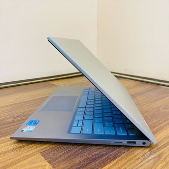 Manama, Computers, BHD 195,  DELL 12th Generation Core I7 2 In 1 Touch Laptop+Tablet 14"Touch 360*Flip 16GB RAM + 512GB